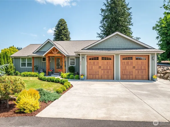 444 SE Kirby Avenue, Castle Rock, WA 98611