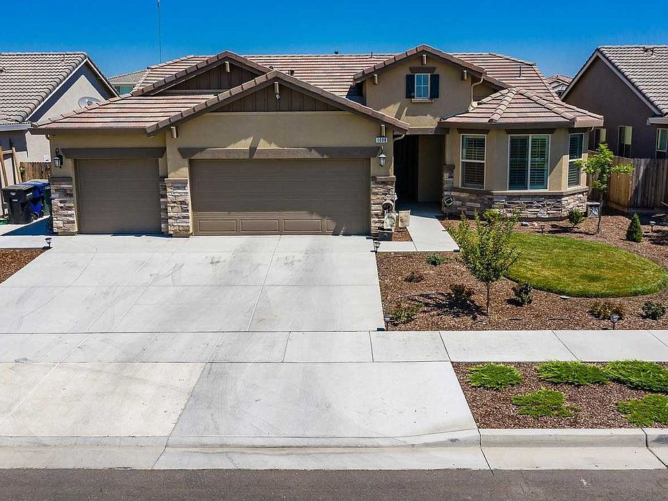 1st image of 1088 W Blackbird Dr