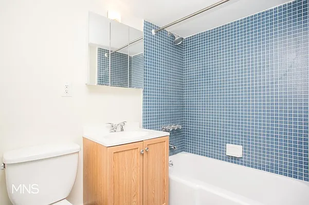 Rented by MNS | media 35