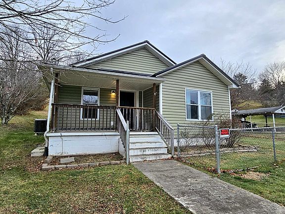 5th image of 207 Glade St SE