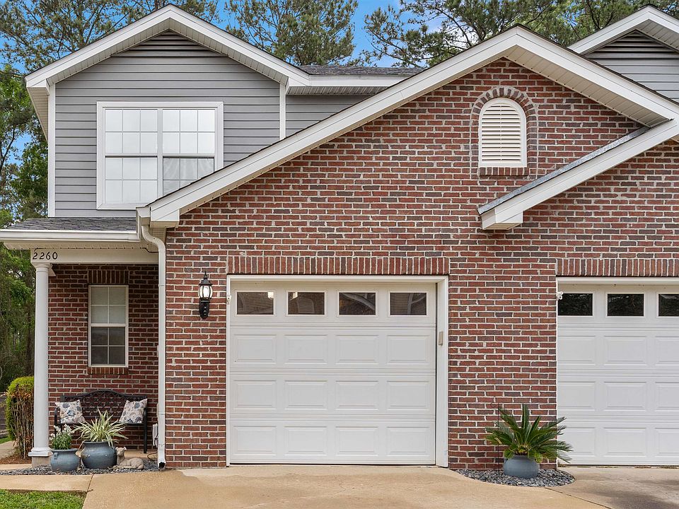 1st image of 2260 Pine Landing Ct