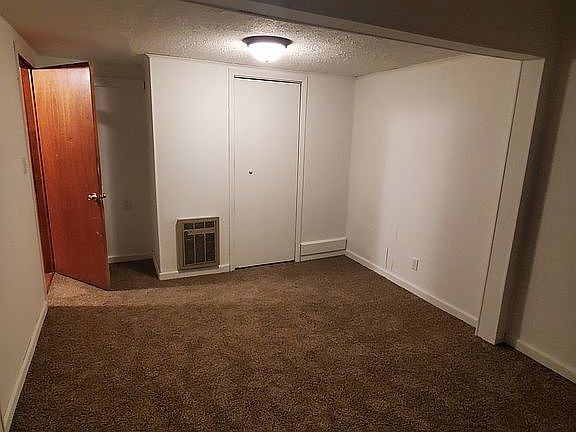 3rd image of 517 4th Ave E