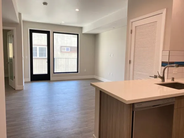 5551 Bonner Ave, North Hollywood, CA