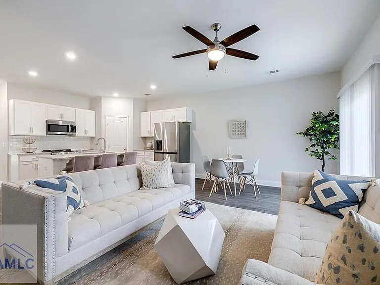 27 Belleau Woods Cir #27 — Photo 12