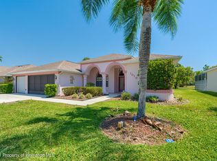 1010 Greenturf Rd, Spring Hill, FL 34608