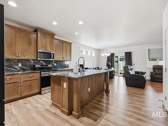 5th image of 12841 S Milazzo Way