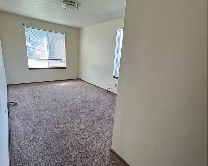 1st bedroom
