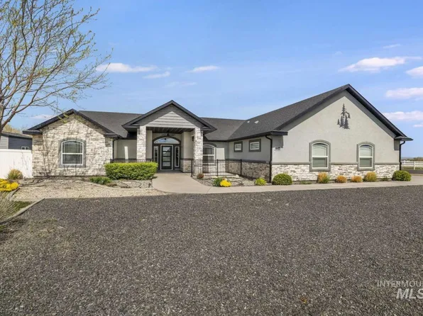 3847 N Glasswing Dr, Filer, ID 83328