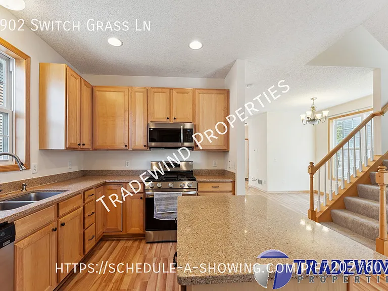 9902 Switch Grass Ln — Photo 4