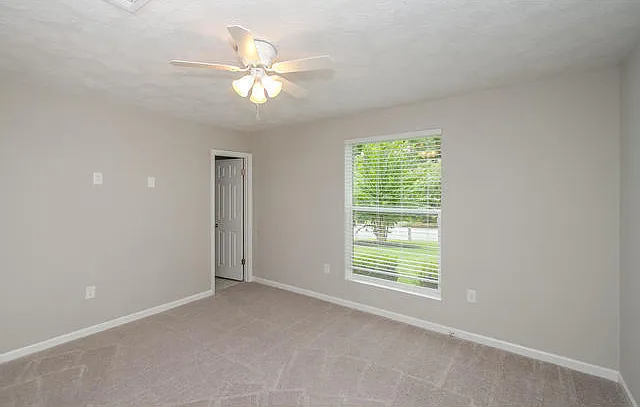 148 Shawns Way — Photo 14