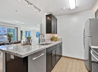 6400 Christie Ave APT 3202, Emeryville, CA 94608