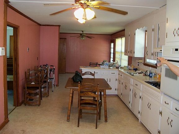 kitchen,dining area..