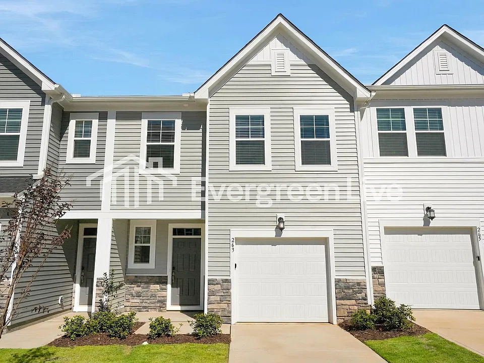 263 Carnation Ave