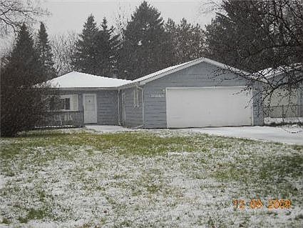 1st image of 10661 W Woodland Ave