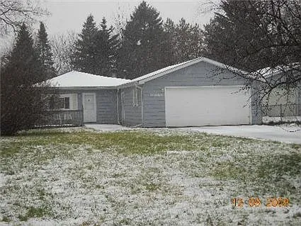 10661 W Woodland Ave photo 1