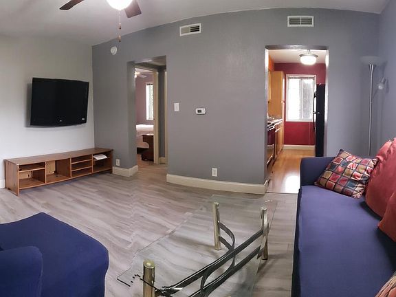 3rd image of 516 Grandview Ct