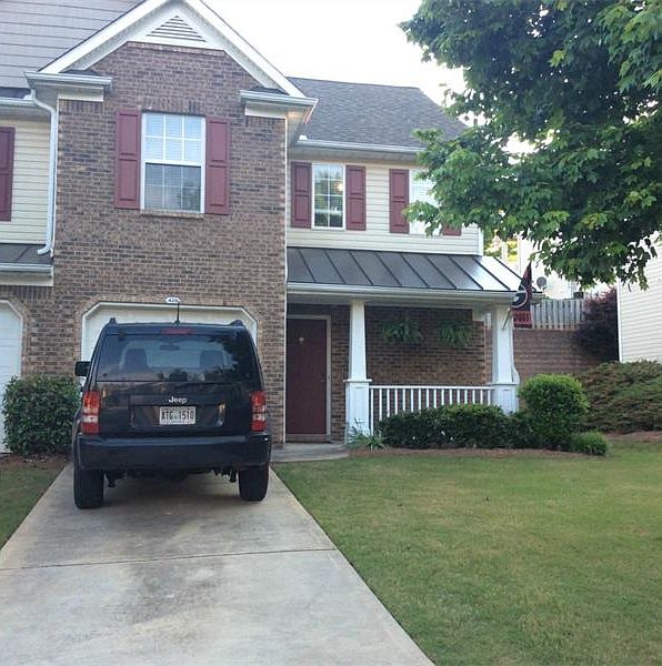 1st image of 428 Red Coat Ln