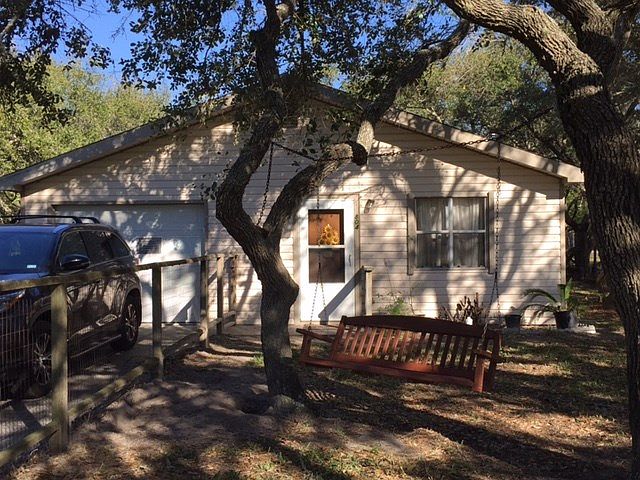 1st image of 804 Traylor Ave