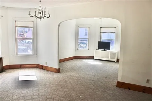 136 Horton St #1 — Photo 5