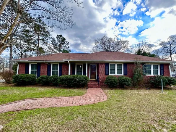 417 S Audubon Dr, Albany, GA 31707