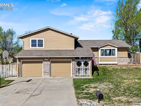 7390 Windy Peak Dr, Colorado Springs, CO 80911