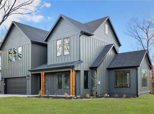 17 Malone Dr, Bella Vista, AR 72715