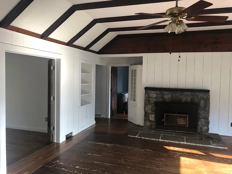 1 Acre Dr — Photo 4