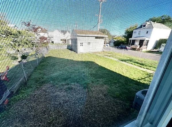 823 Idlewood Ave — Photo 17