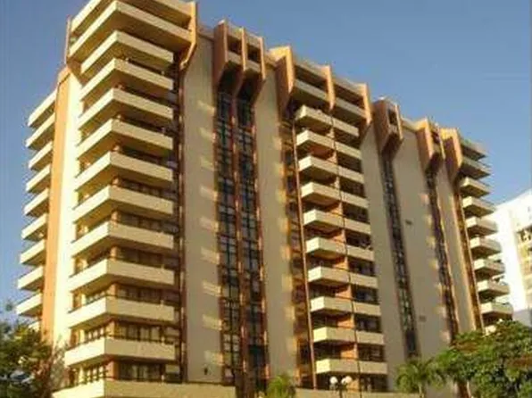 3200 Collins Ave APT 75, Miami Beach, FL 33140