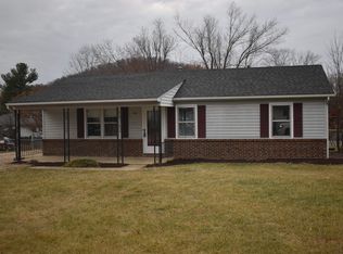 26 Buckboard Rd, Waynesboro, VA 22980
