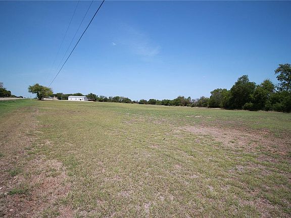 3rd image of 8716 N Highway 6