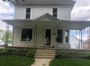 723 Pleasant St, Osage, IA 50461