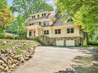 88 Pollard Rd, Mountain Lakes, NJ 07046