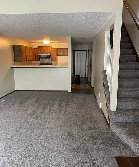 2619 Beverly Dr — Photo 16