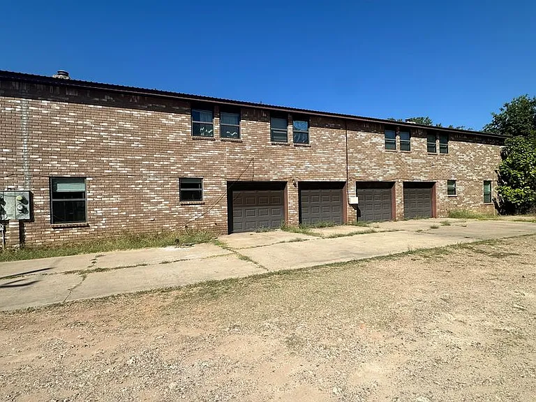 2201 N Norris St — Photo 30
