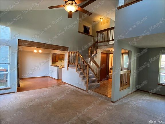 2nd image of 137 Nantucket Lndg