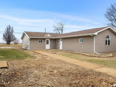 806 N Galena Ave, Wyoming, IL, 61491