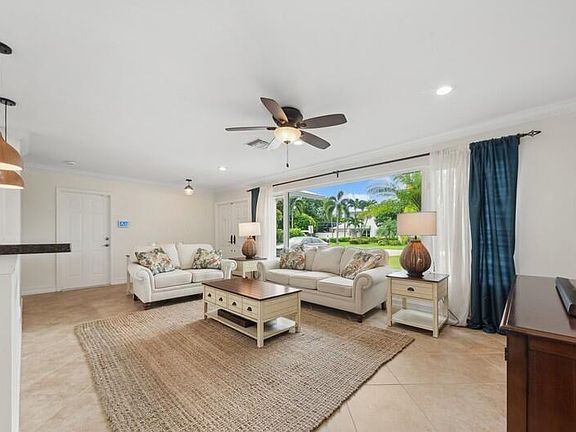 5th image of 670 Heron Drive