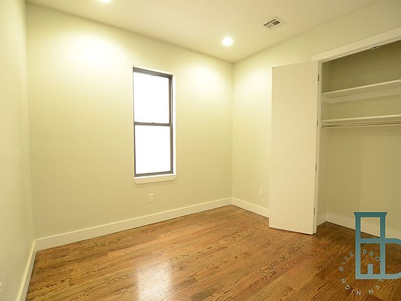 4th image of 358 Palmetto St #2G