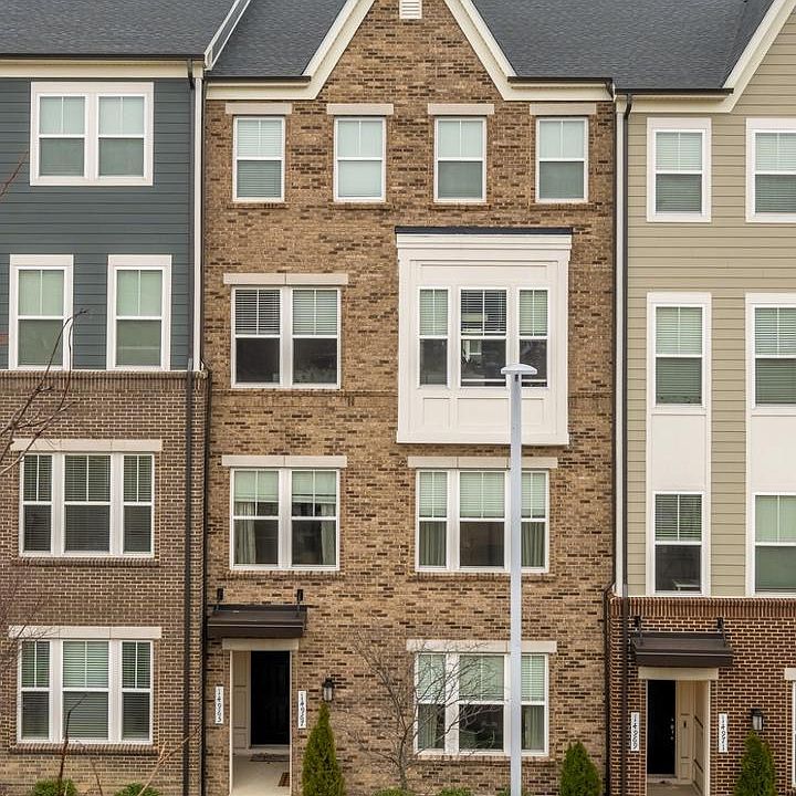 1st image of 14967 River Walk Way