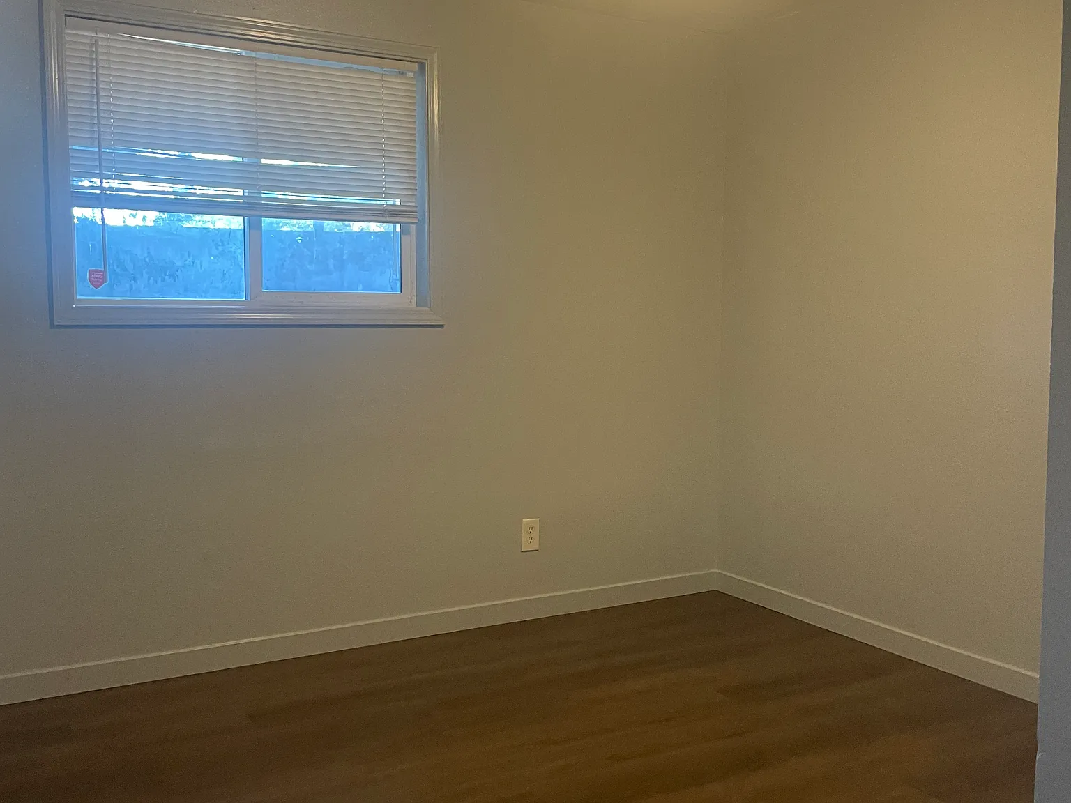2 bed, 800 sqft, $1,750 — Photo 3