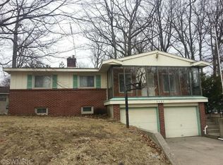 4430 Carol Ave SW, Wyoming, MI 49519