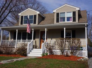 23 Colonial Rd, Woburn, MA 01801