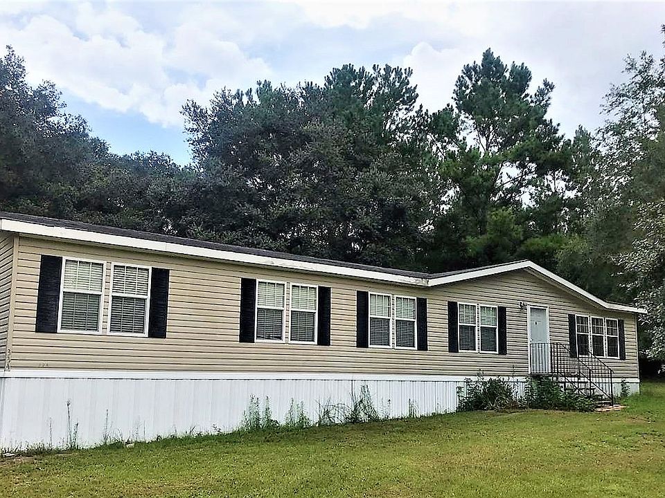 1st image of 334 SE Shadow Wood Dr