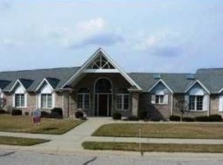 1517 Meadow Trl, South Bend, IN 46614