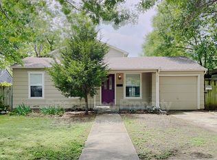 4033 Curzon Ave, Fort Worth, TX 76107
