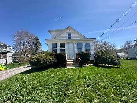 2nd image of 46 Jones Avenue