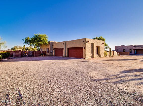 5th image of 1915 W Mesquite St