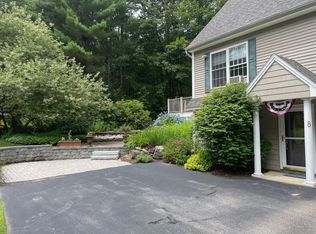 8 Autumn Way, Kittery, ME 03904