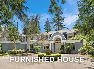 8115 NE 8th St, Medina, WA 98039